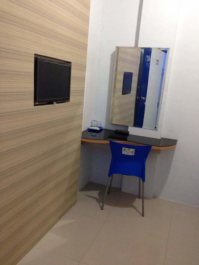 Wisma Asiatique Hotel Пеканбару Екстериор снимка
