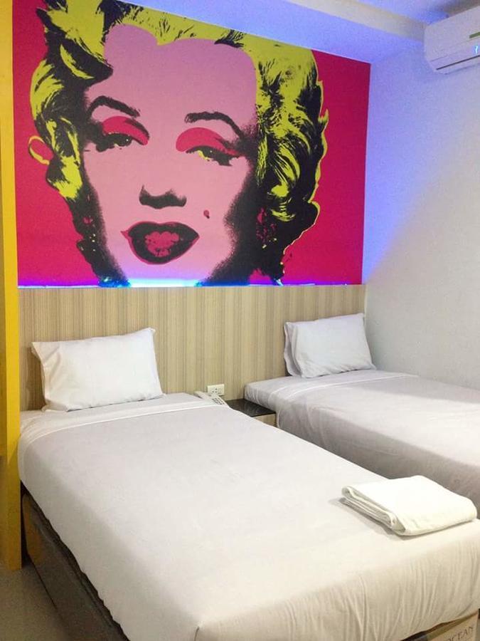 Wisma Asiatique Hotel Пеканбару Екстериор снимка
